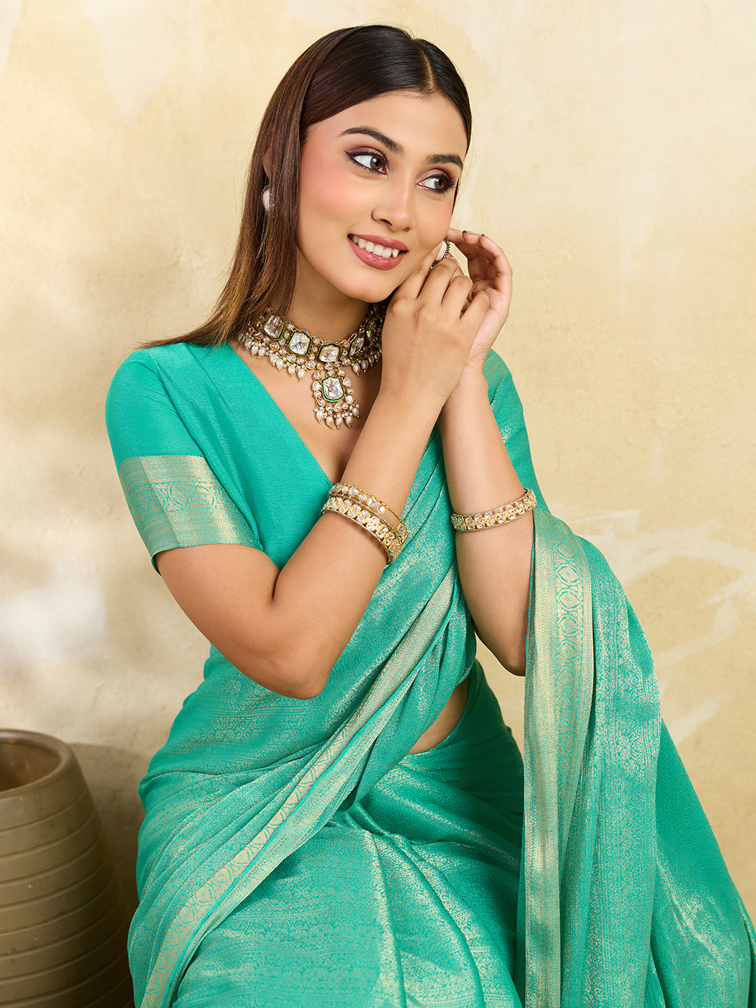 Green Silk Blend Solid Saree With Zari Border & Unstitched Blouse Featured In Mirzapur