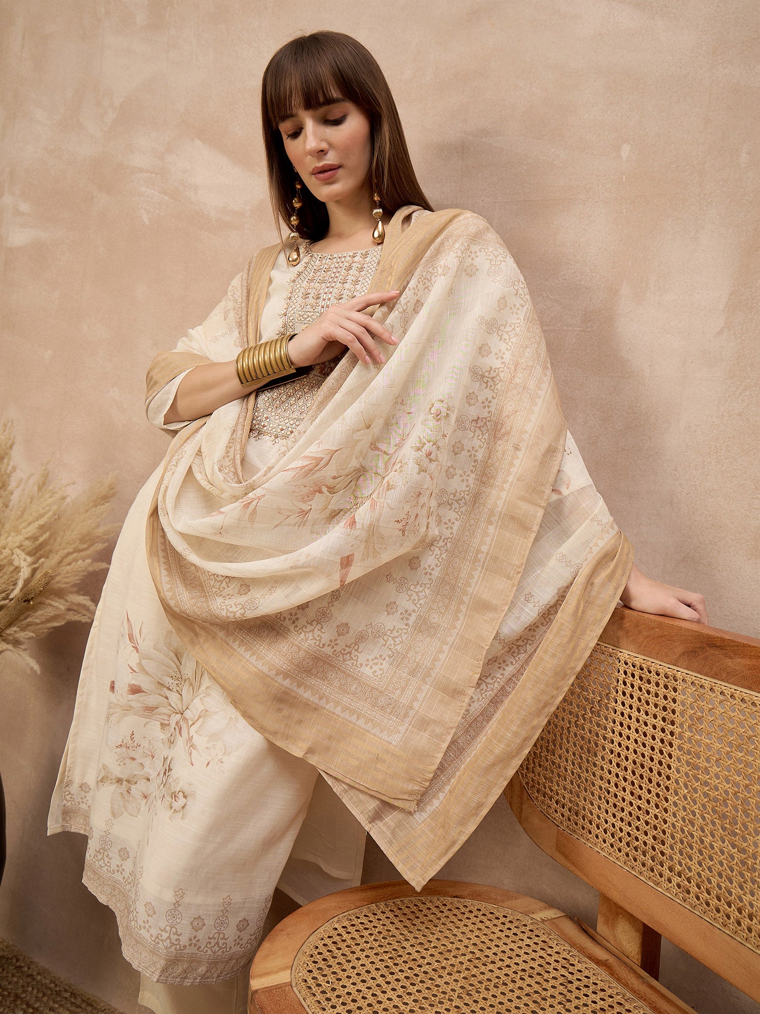 Off-White Linen Printed A-Line Kurta Trouser With Dupatta