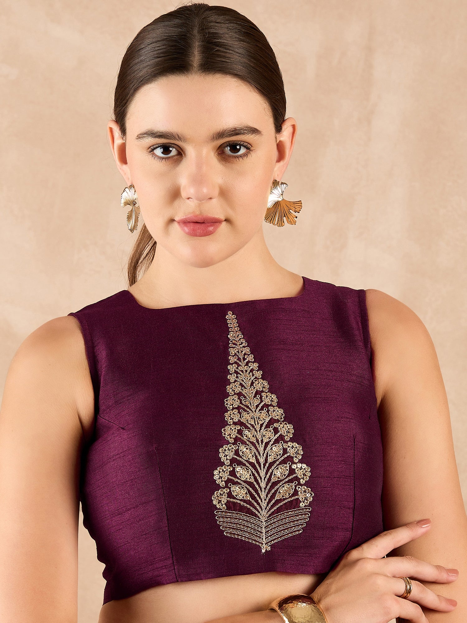 Peach Organza Solid With Embroidered Border Saree with Unstitched Fancy Blouse