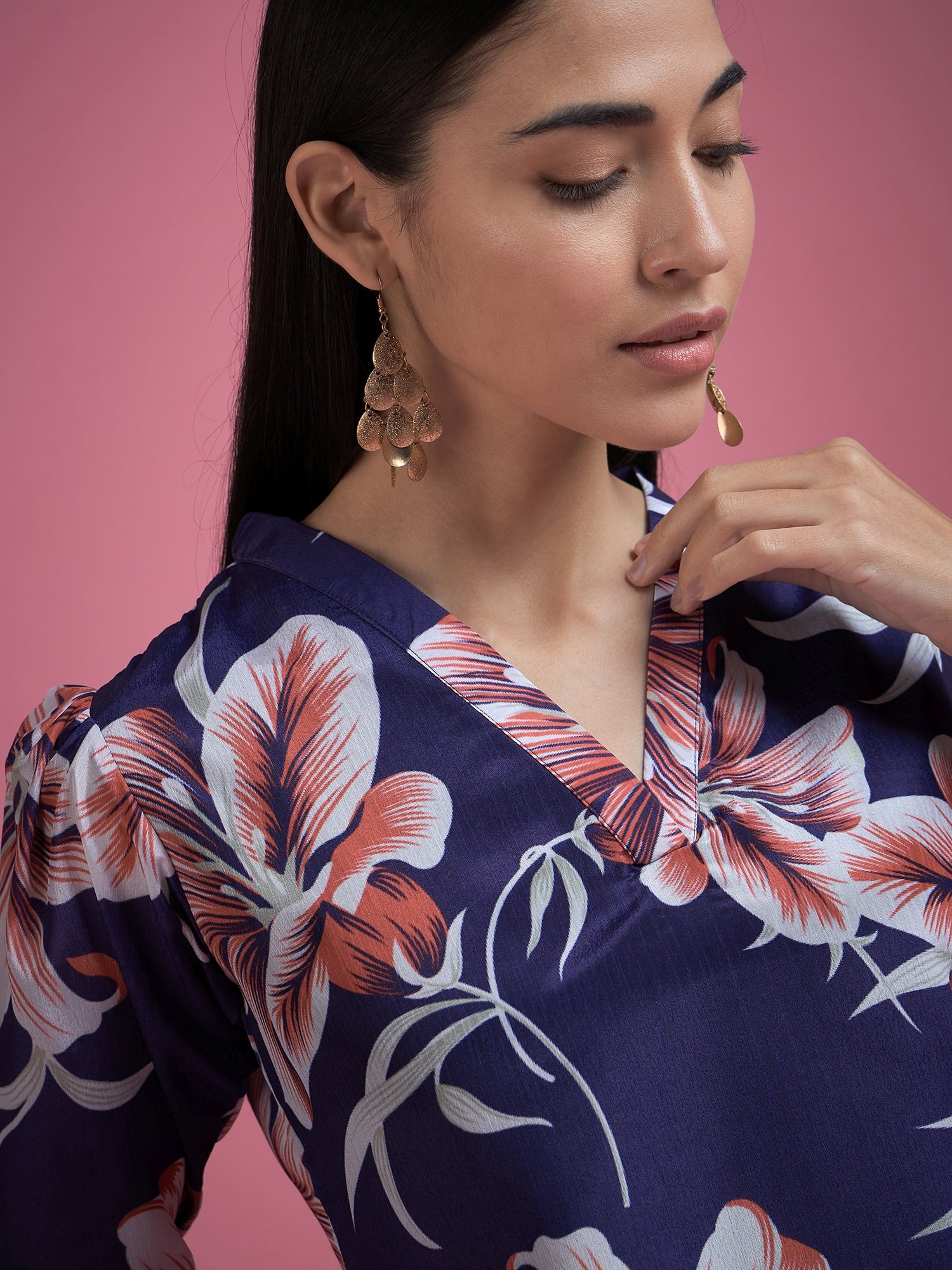 Blue Polyester Printed Tie-Ups Regular Sleeves Floral Print Tops