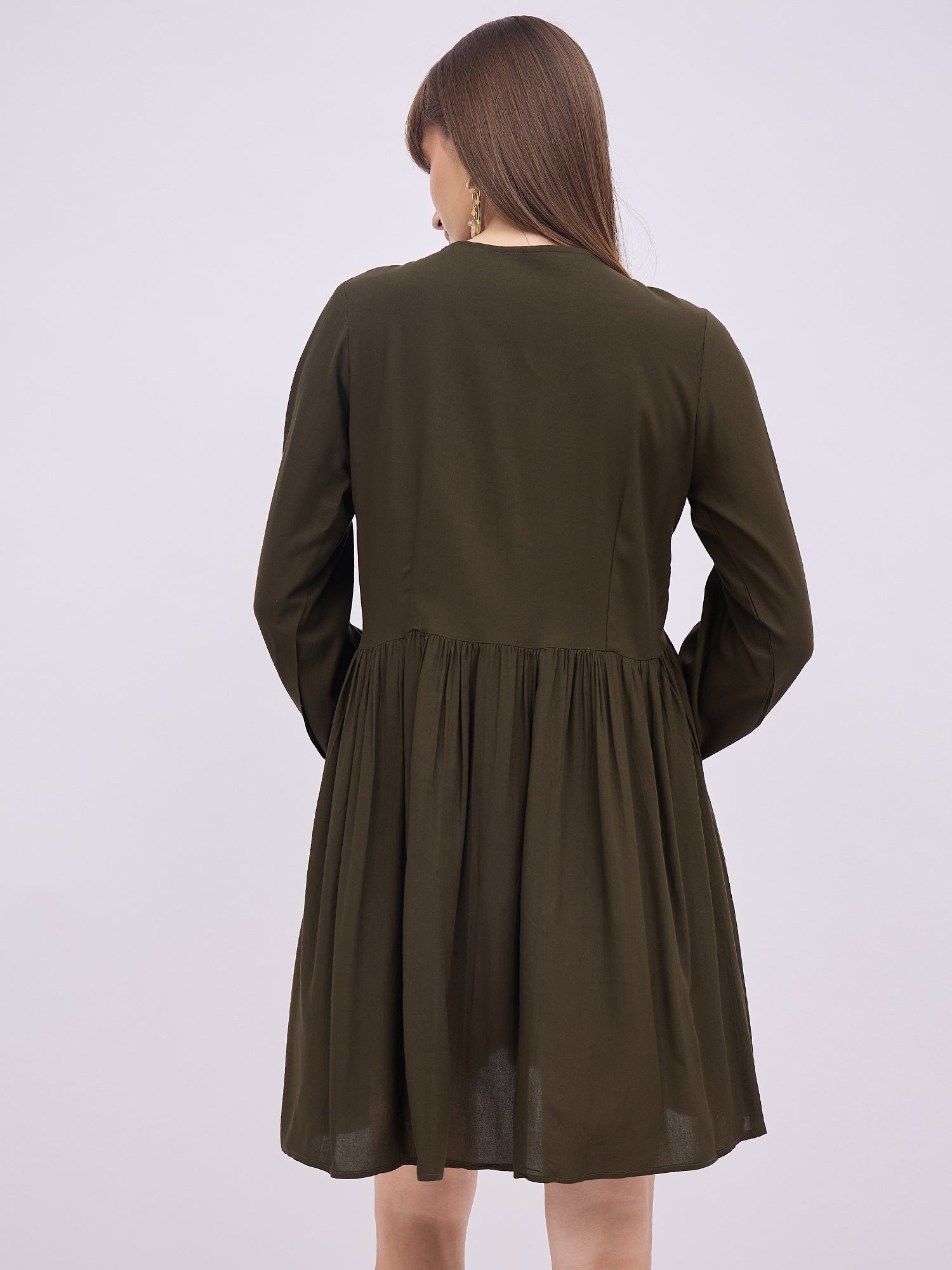 Olive Green BLENDED Solid Regular Sleeves Solid Dress